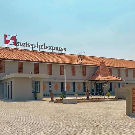 Motel Swiss-Belexpress Rest Area Km 164, Cipali Majalengka Exterior foto
