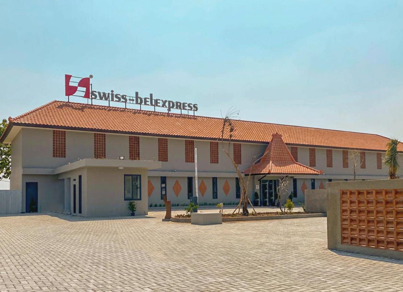 Motel Swiss-Belexpress Rest Area Km 164, Cipali Majalengka Exterior foto
